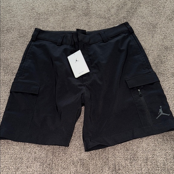 Jordan Men's Dark Cargo Shorts - Picture 1 of 3